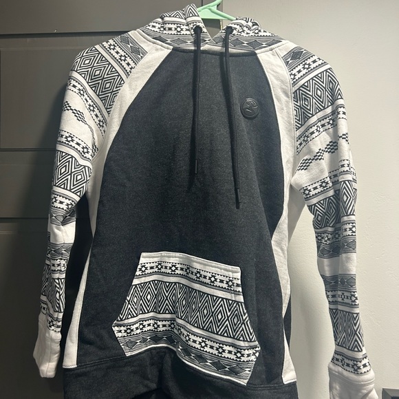 Hooey Tops - Hooey Sweatshirt - Size Small